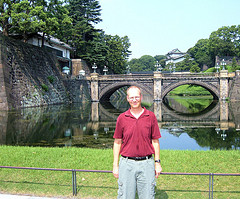On his day off Mike toured the ground of the Emperor's palace