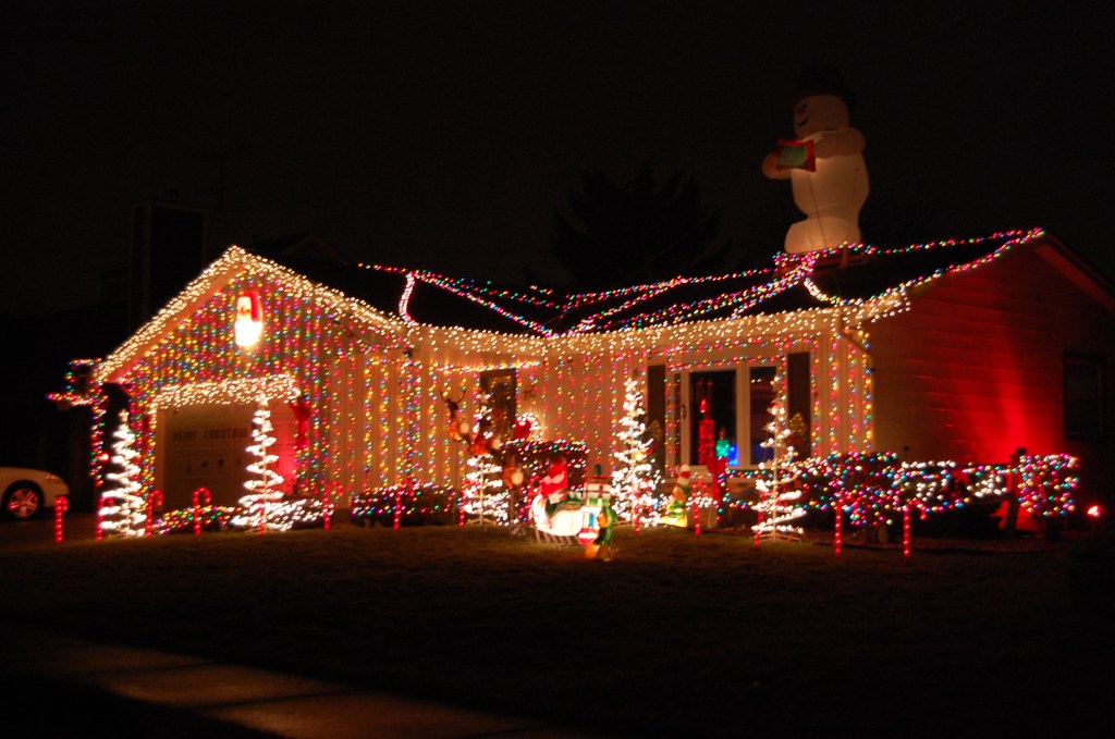 This looks like the Griswald place!
