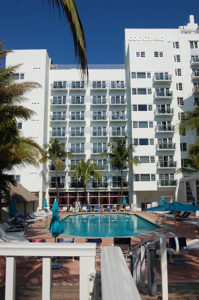 Beach side of Cadillac Hotel (photo mine) 