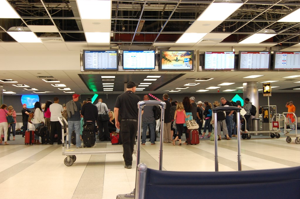 Ft. Lauderdale Baggage claim.  (photo mine)