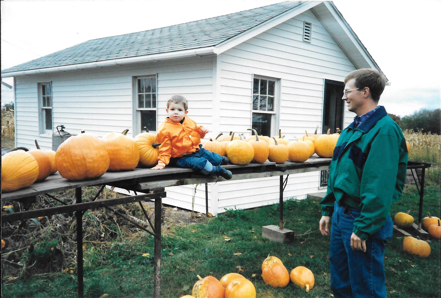 pumpkins-mike-aaron1994