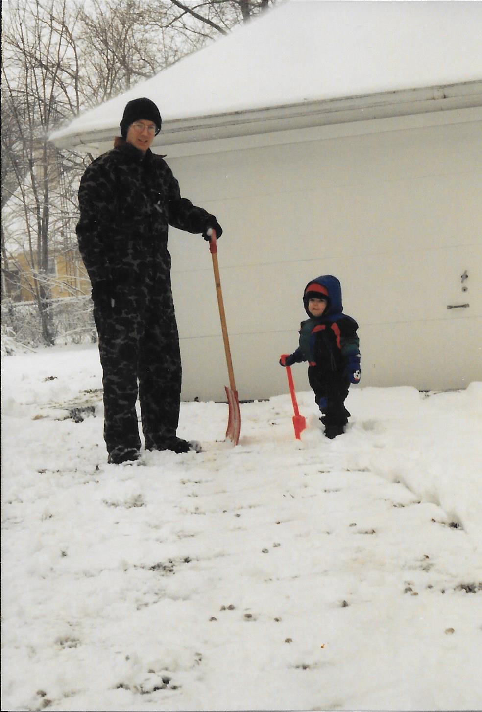 1995-mike-aaron-shovel-snow